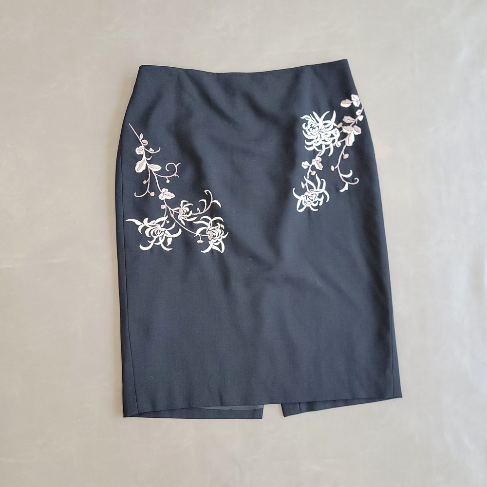 Wool Black Embroidered Skirt, Ann Taylor Loft, Womens Size 8
